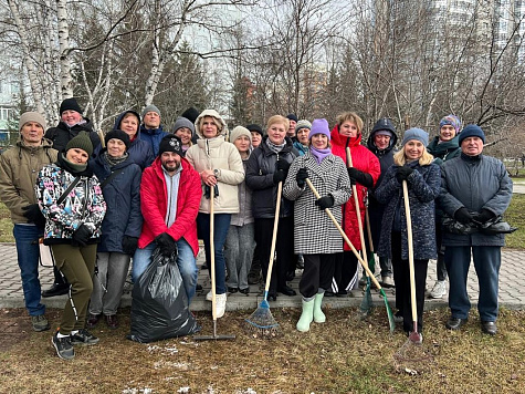 Сотрудники контрольно-счетной палаты города Новосибирска приняли участие в субботнике